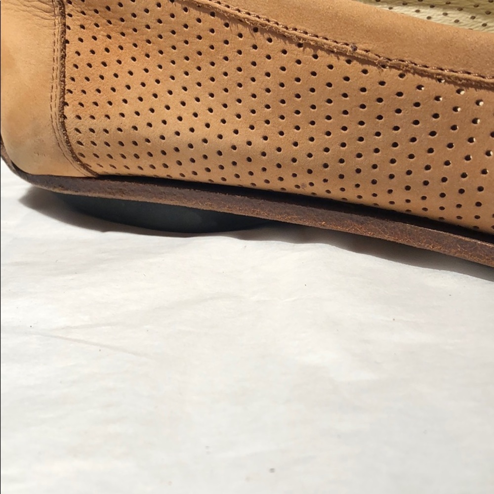 Shoes - Picture 4 of 5
